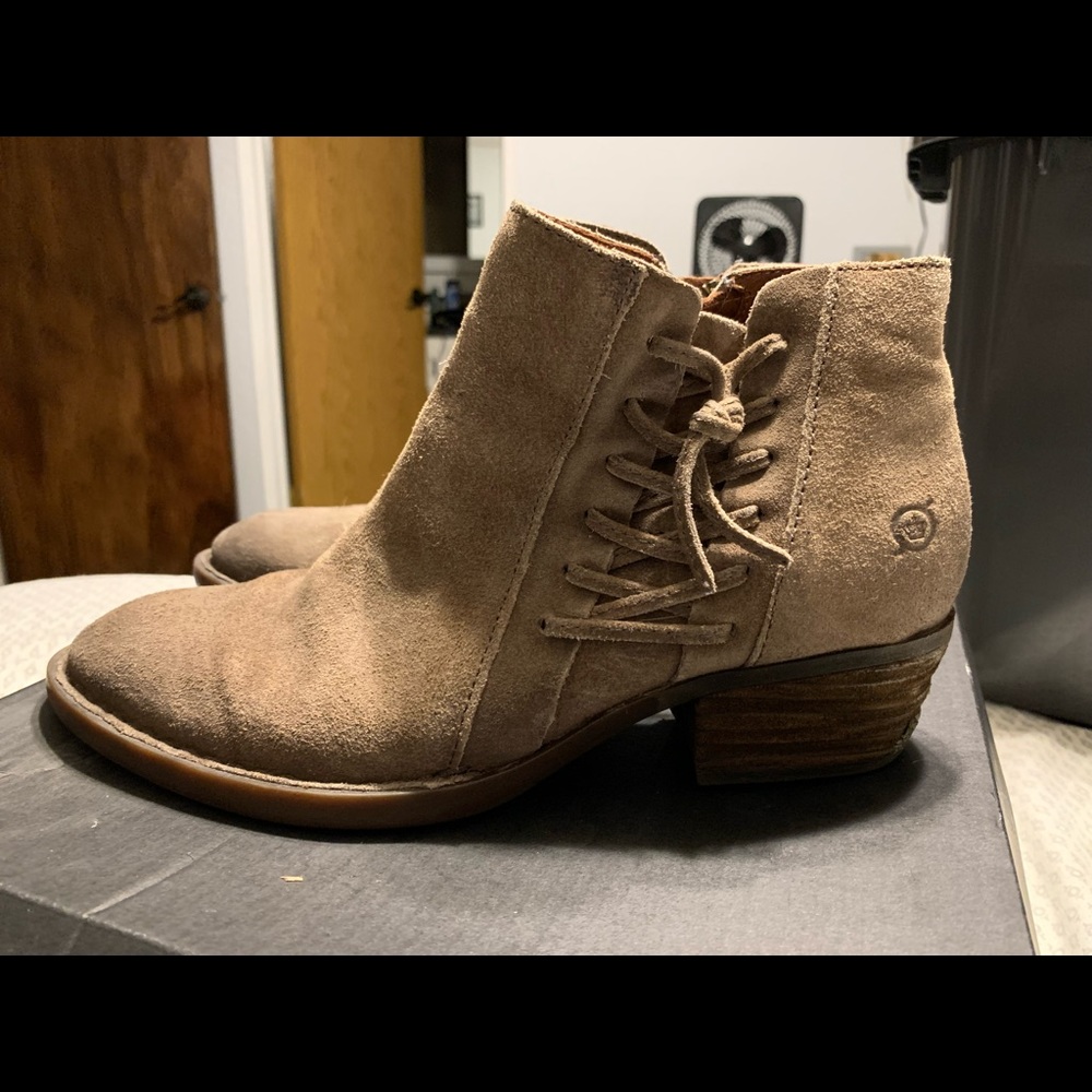 Born ankle boots